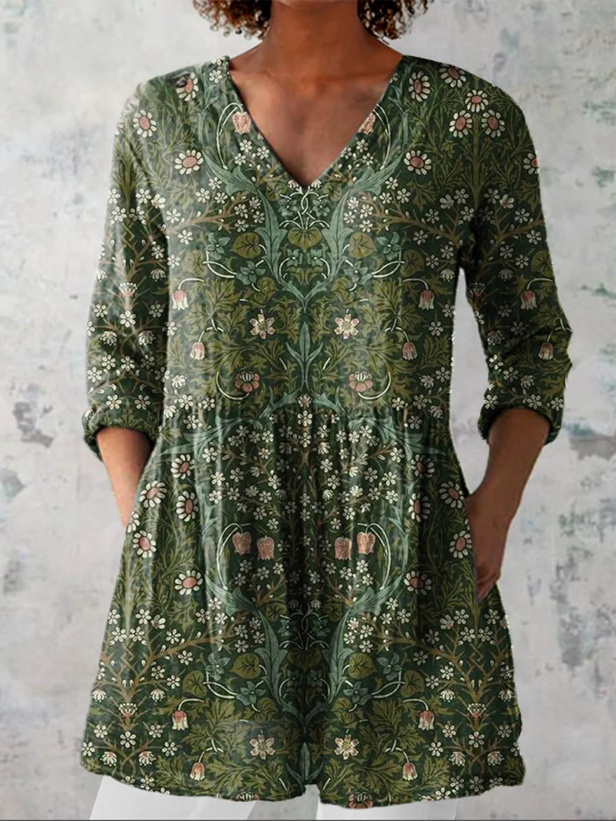Linda | Longline V-Neck Blouse