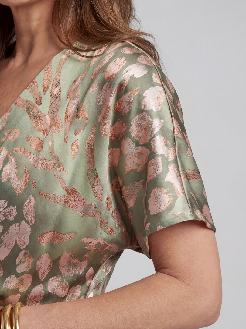 Clara™ - Elegant Copper Print Midi Dress